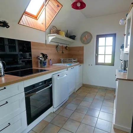 Modernes Mit Grossem Garten *