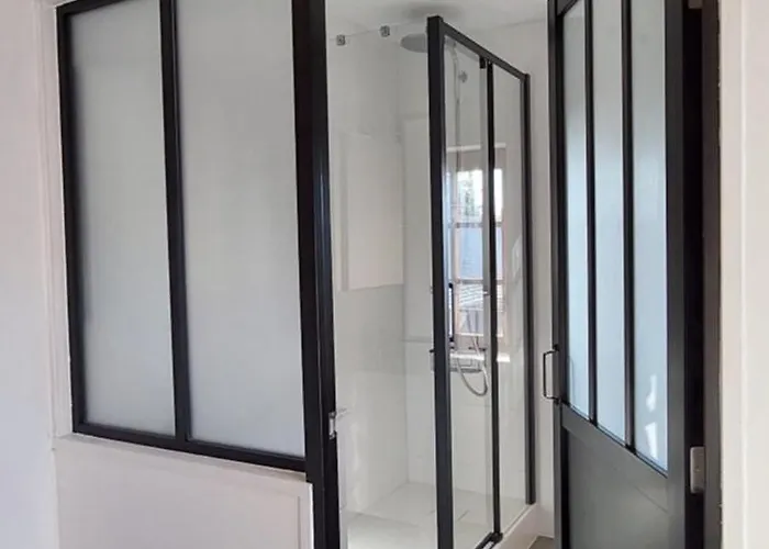 Modernes Mit Grossem Garten