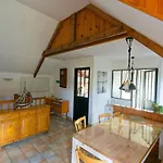 דירה Modernes Mit Grossem Garten *