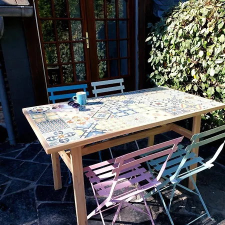 Daire Modernes Mit Grossem Garten Surtainville